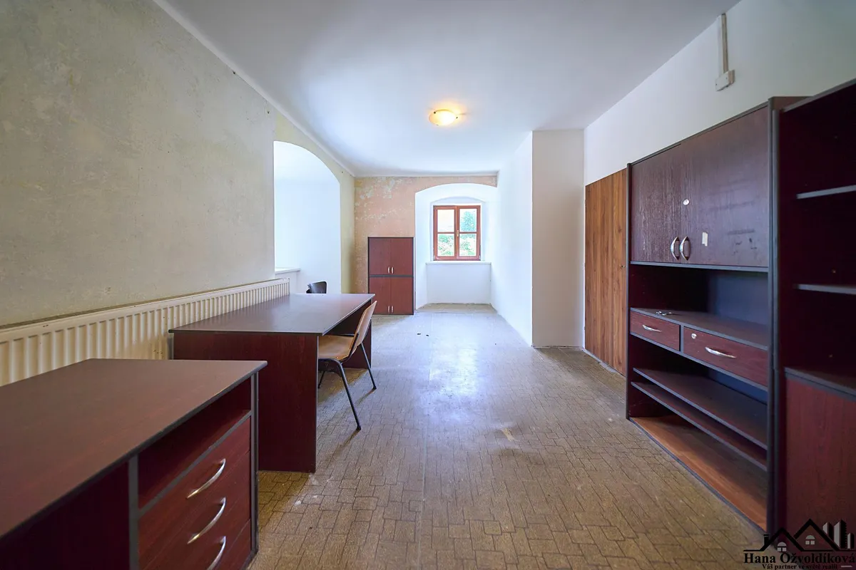 Prodej obchodního prostoru 755 m²